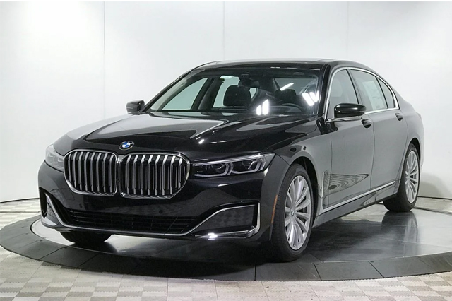 2022 BMW 7 Series 740i xDrive Sedan
