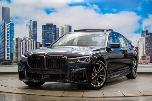 2022 BMW 750i xDrive Sedan