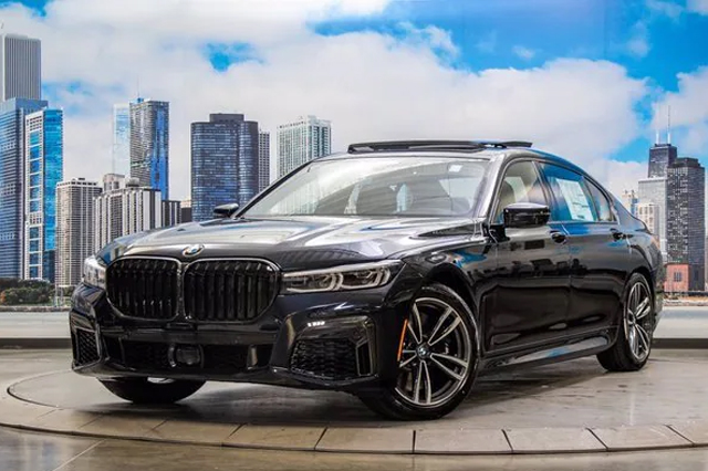 2022 BMW 750i xDrive Sedan