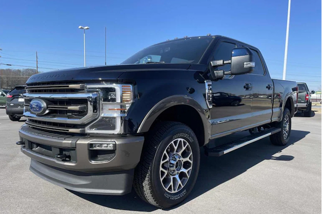 2022 Ford F-350 King Ranch Truck Crew Cab V8, 6.7L