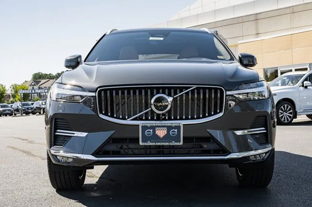 2022 Volvo XC60 B5 AWD Inscription SUV