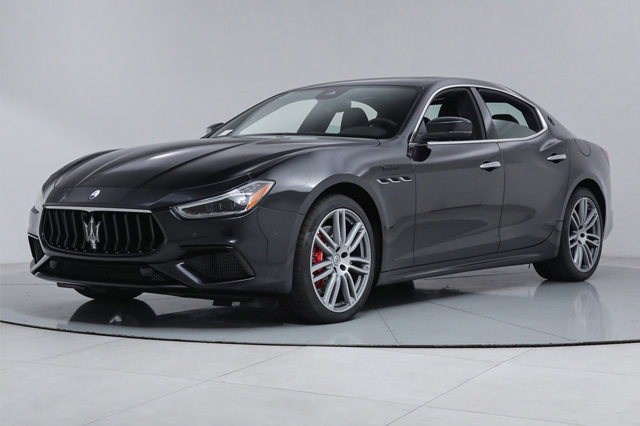 2022 Maserati Ghibli Modena