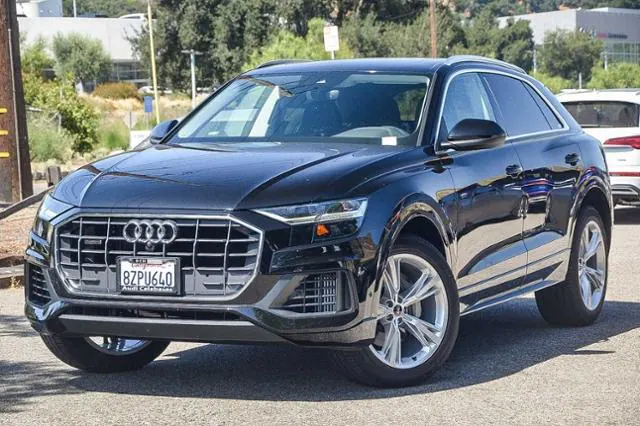 2022 Audi Q8 55 Premium SUV