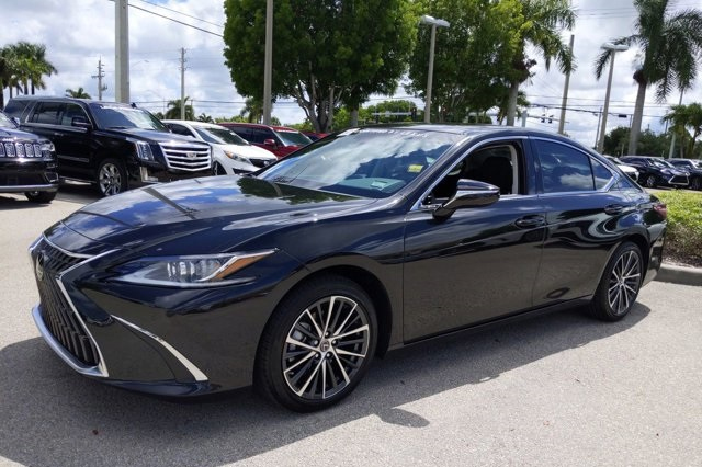 2022 Lexus ES 350