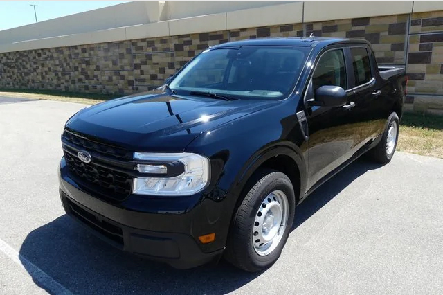 2022 Ford Maverick XL Truck