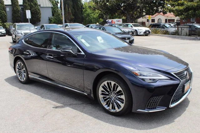 2022 LEXUS LS 500 Sedan