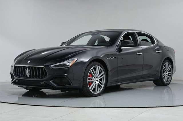 2022 Maserati Ghibli Modena