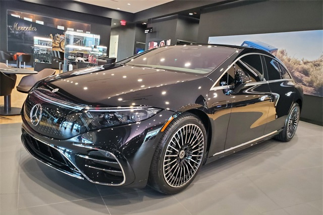 2022 Mercedes-Benz EQS 450+