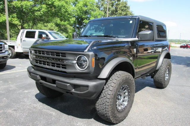 2022 Ford Bronco SUV Base