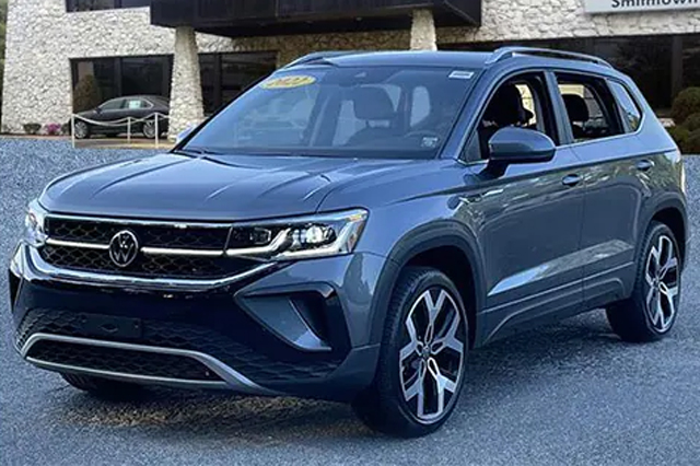 2022 Volkswagen Taos 1.5T SEL 4MOTION SUV