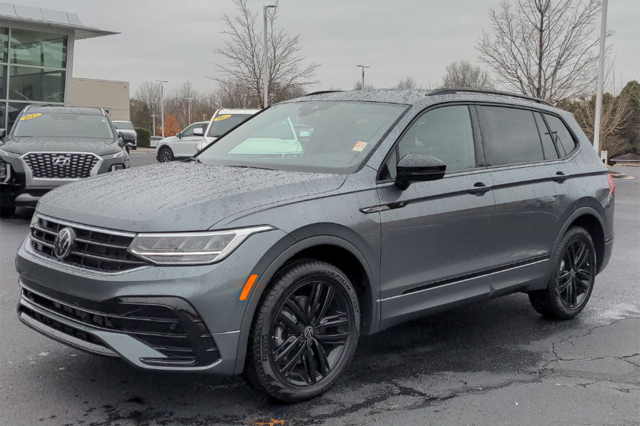 2022 Volkswagen Tiguan 2.0T SE R-Line Black FWD 4D Sport Utility