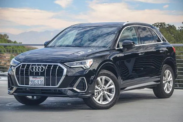 2022 Audi Q3 45 S line Premium Plus SUV