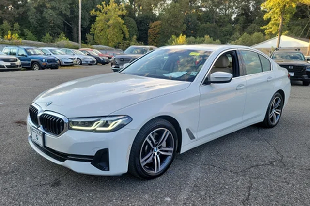 2022 BMW 530i xDrive Sedan