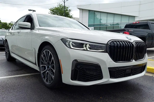 2022 BMW 7 Series 740i xDrive Sedan