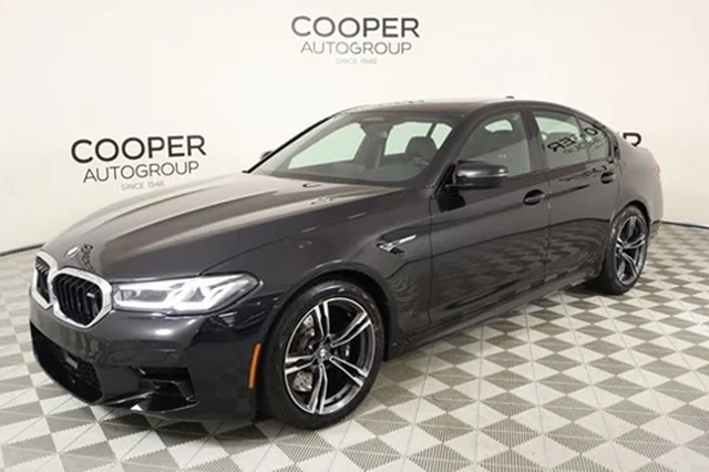 2022 BMW M5