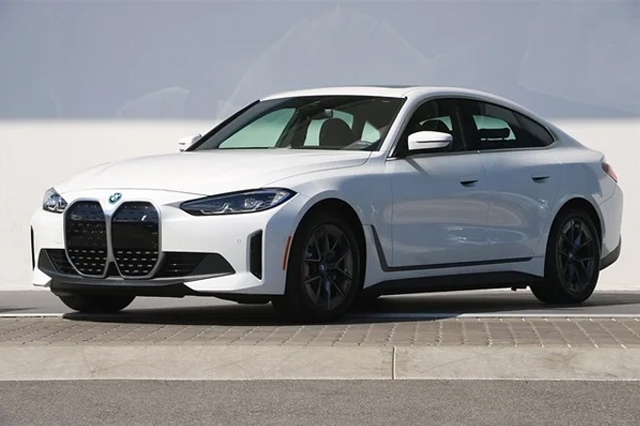 2022 BMW i4 eDrive40