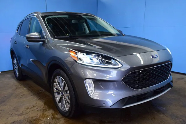 2022 Ford Escape Titanium SUV I4 16V GDI DOHC Turbo