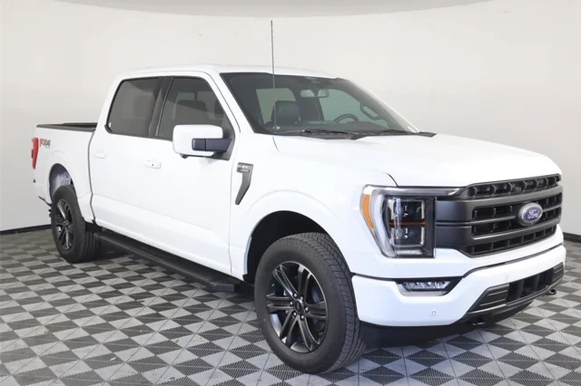2022 Ford F-150 LARIAT 4WD SuperCrew