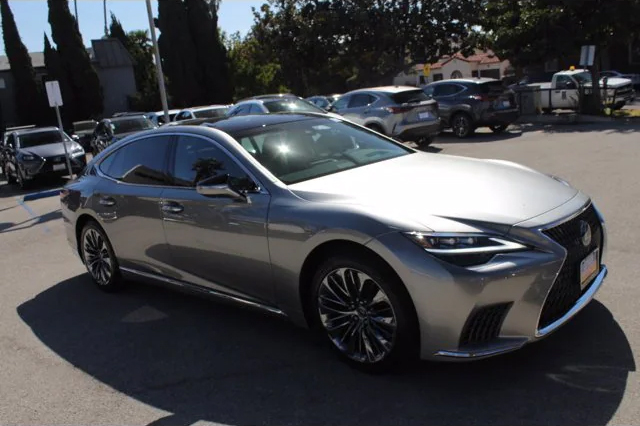 2022 LEXUS LS 500 Sedan