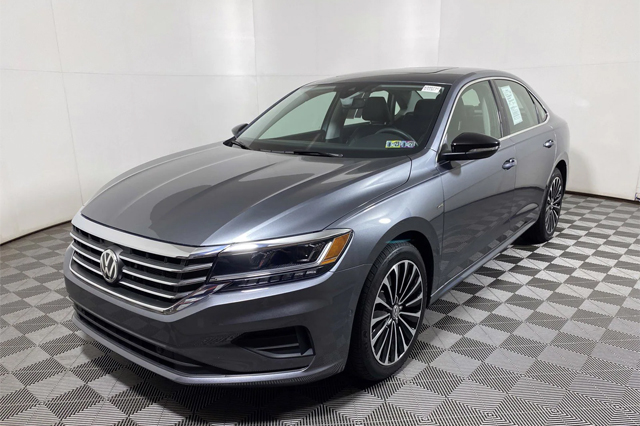 2022 Volkswagen Passat 2.0T Limited Edition