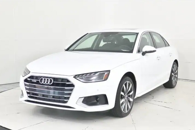 2022 Audi A4 40 Premium Plus Sedan