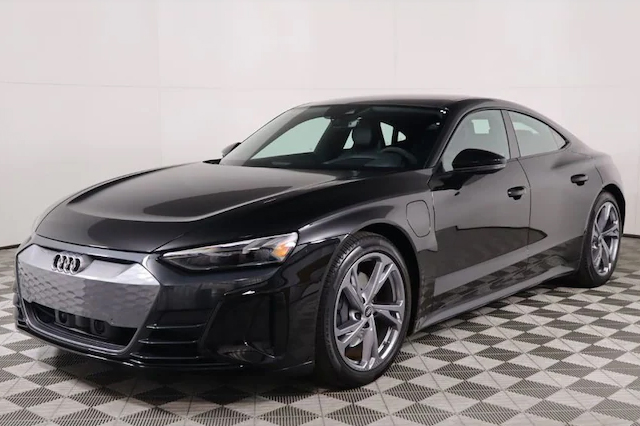 2022 Audi e-tron GT Premium Plus Sedan