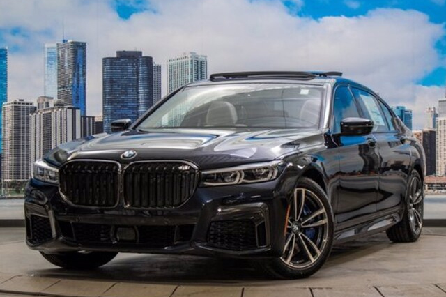 2022 BMW 750i xDrive Sedan