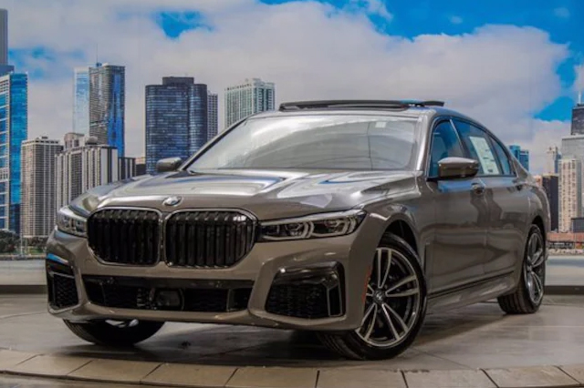 2022 BMW 750i xDrive Sedan