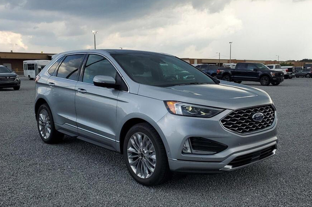 2022 Ford Edge Titanium AWD