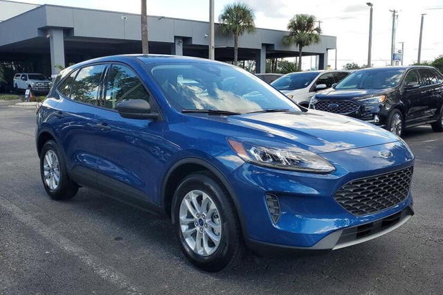 2022 Ford Escape S FWD