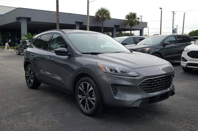 2022 Ford Escape SE FWD