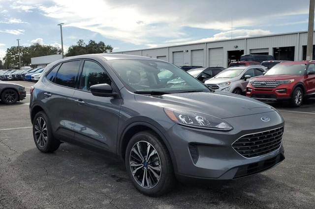 2022 Ford Escape SE FWD