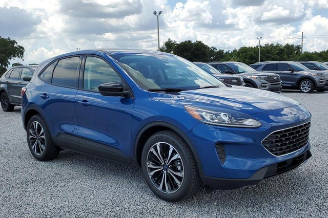 2022 Ford Escape SE FWD