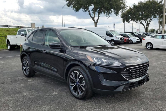 2022 Ford Escape SE FWD