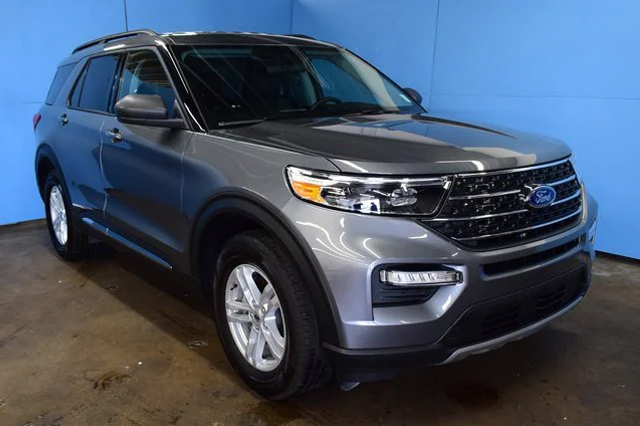 2022 Ford Explorer XLT SUV I-4 cyl