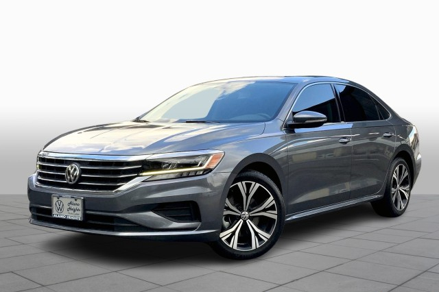 2022 Volkswagen Passat 2.0T SE Sedan