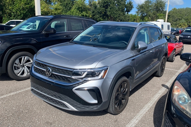 2022 Volkswagen Taos 1.5T SEL With Navigation