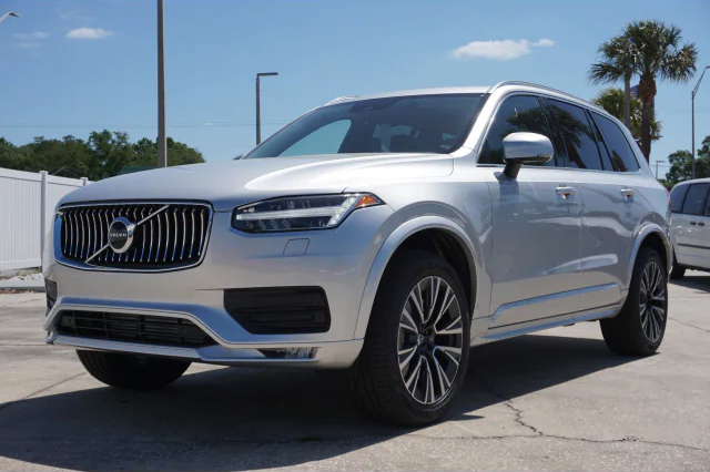 2022 Volvo XC90 T5 FWD Momentum 7 Seater SUV