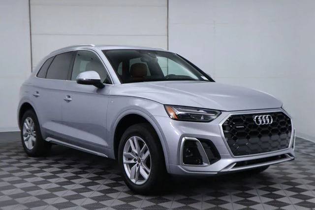 2022 Audi Q5 S line Premium 45 TFSI quattro SUV
