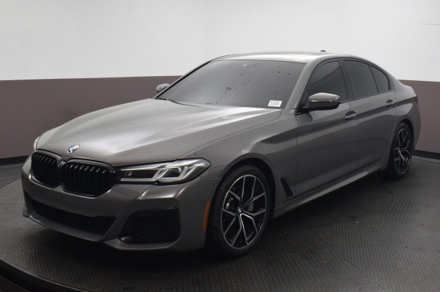 2022 BMW 5 Series 530i