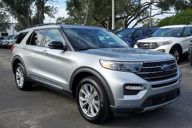 2022 Ford Explorer XLT