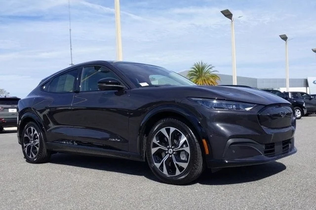2022 Ford Mustang Mach-E Premium