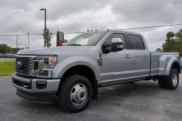 2022 Ford Super Duty F-350 DRW 8
