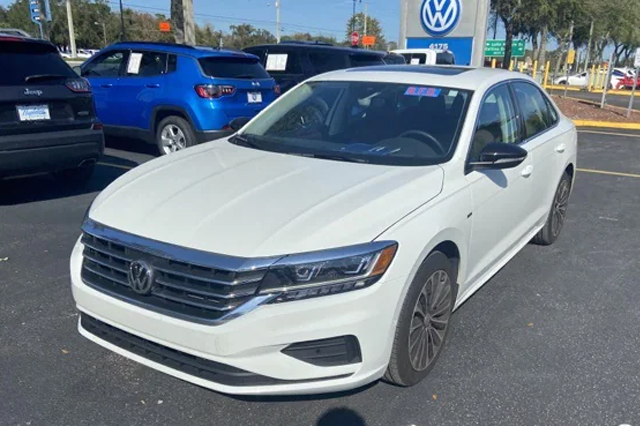 2022 Volkswagen Passat 2.0T Limited Edition