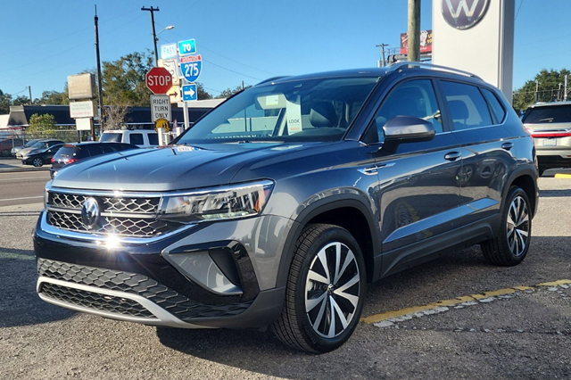 2023 Volkswagen Taos SE