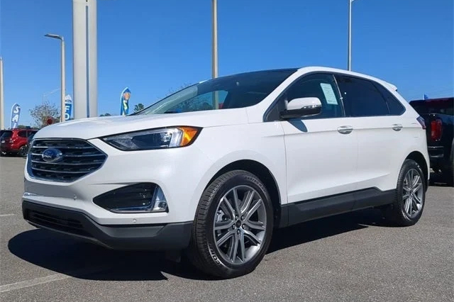 2023 Ford Edge Titanium