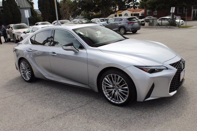 2023 LEXUS IS 300 Sedan