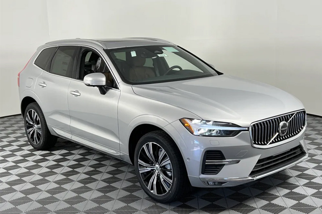 2023 Volvo XC60 B5 AWD Mild Hybrid Plus Bright SUV