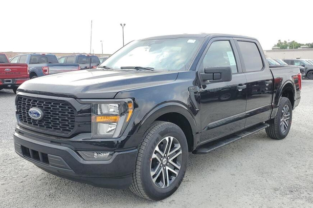 2023 Ford F-150 STX 4x2