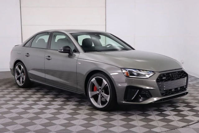 2023 Audi A4 S line Premium Plus 45 TFSI quattro Sedan